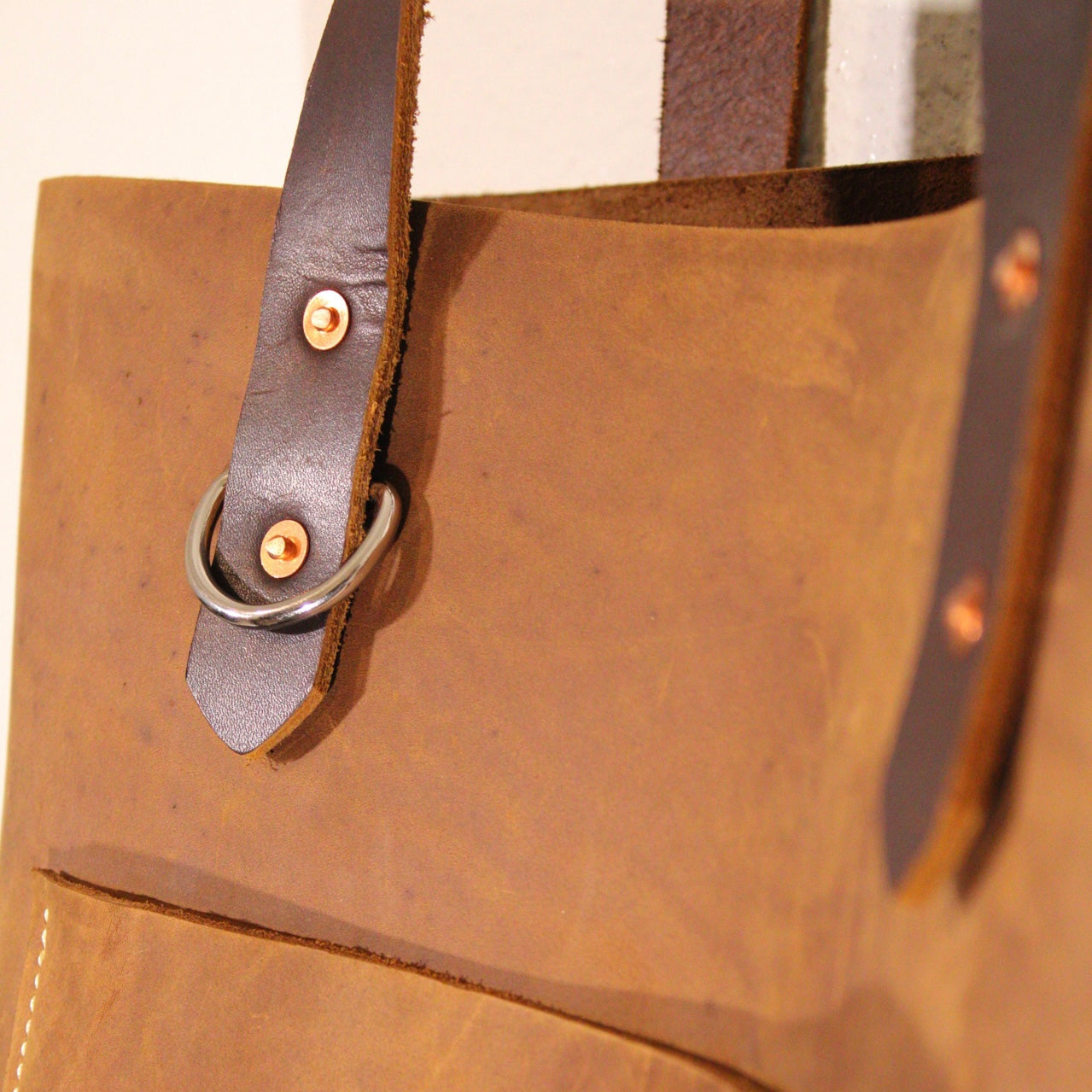 MINIMALIST TOTE BAG WITH POUCH