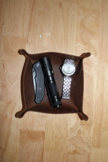CATCH-ALL TRAY